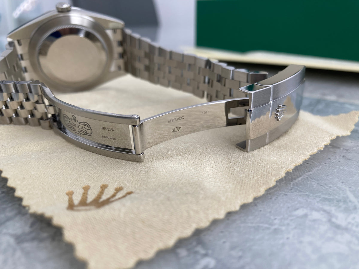 WIN a Brand New Rolex Datejust 41 | 126334