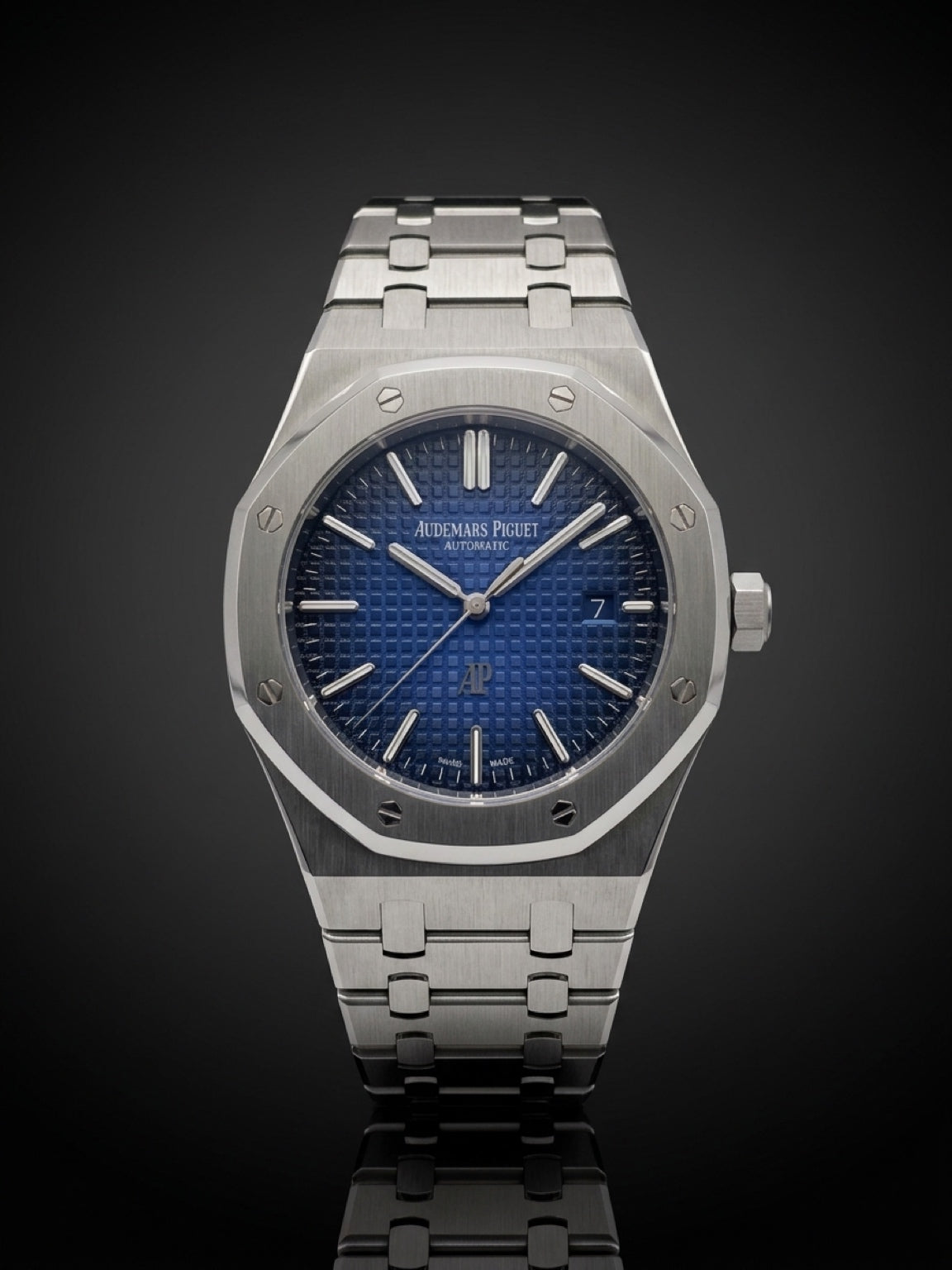 Audemars Piguet, Royal Oak, Blue Textured Dial (41mm)