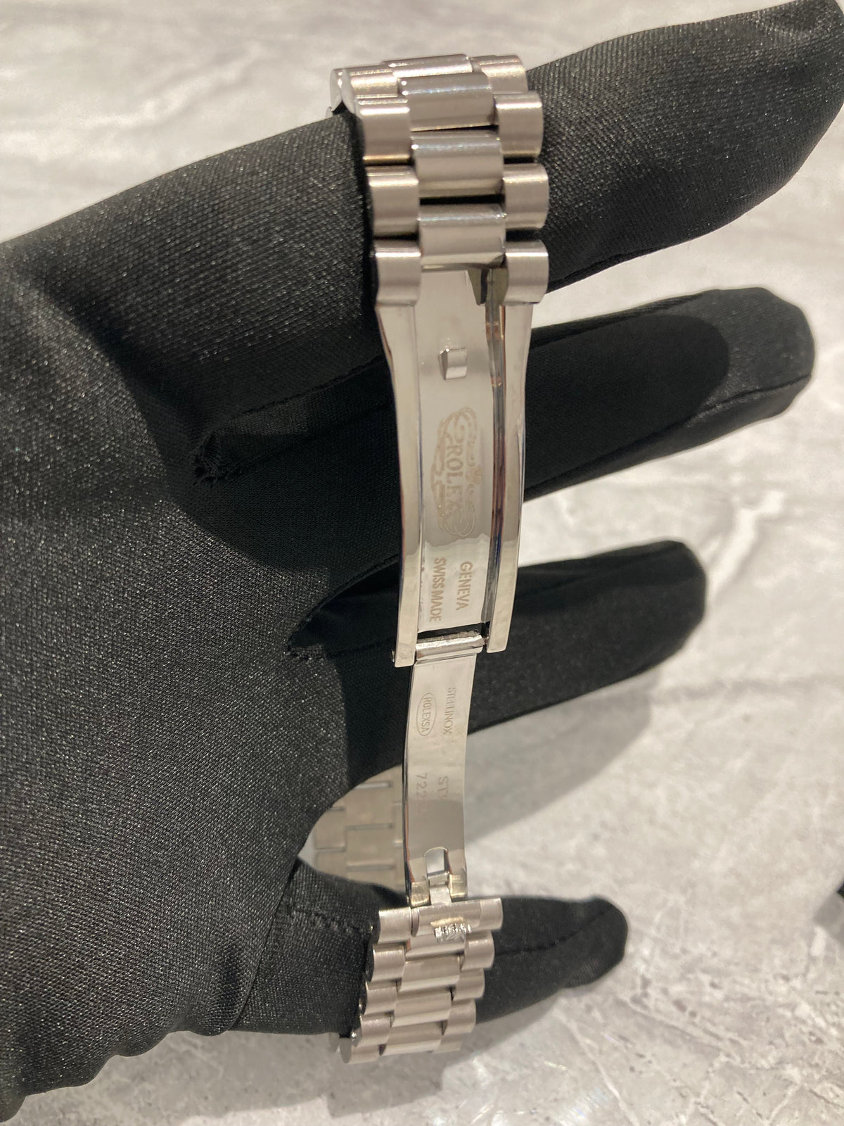 Rolex Day-Date, Automatic, Blue Dial, Fluted Bezel, Steel Case (40mm)