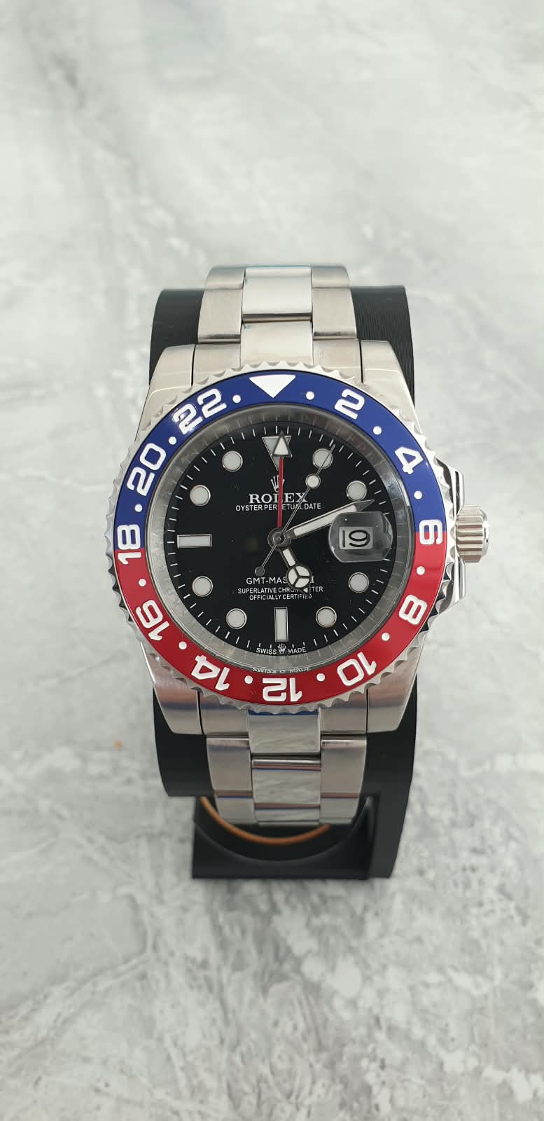Rolex GMT-Master II, Automatic, Black Dial, Pepsi-Style Bezel, Steel Case (41mm)