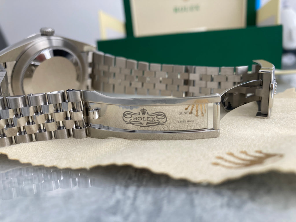 WIN a Brand New Rolex Datejust 41 | 126334