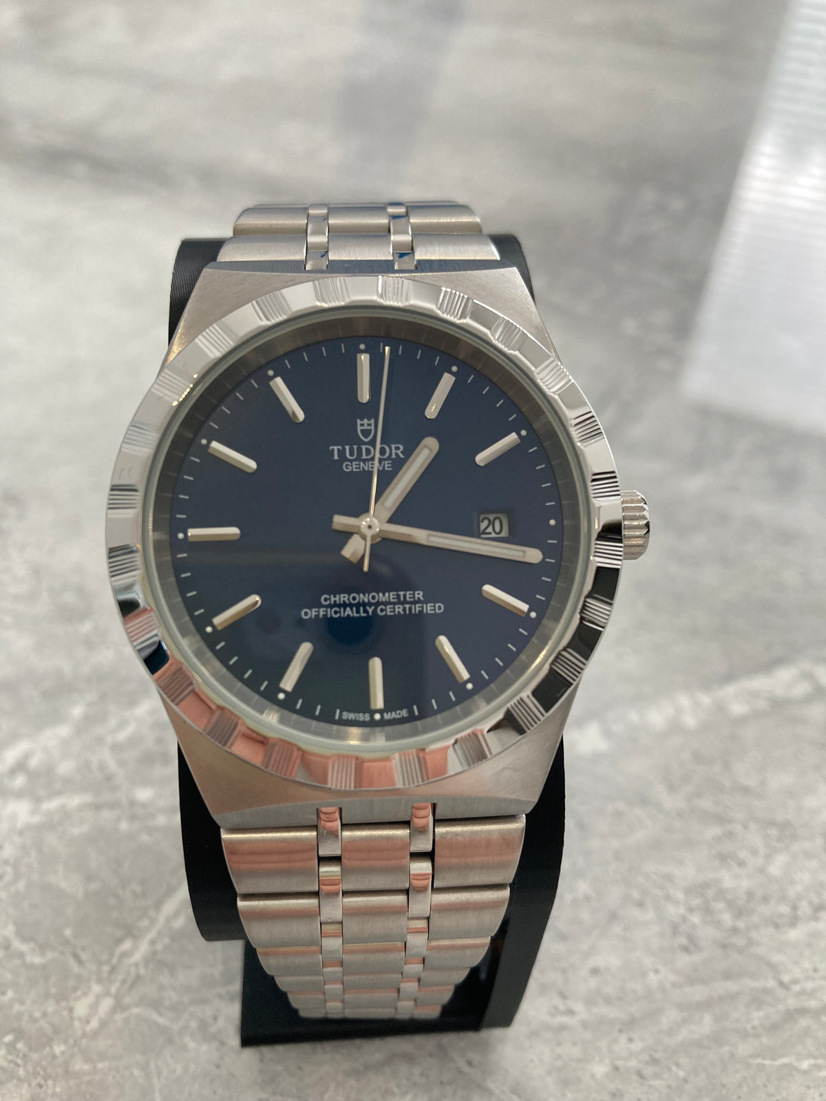 Tudor Royal, Automatic, Blue Dial, Notched Bezel, Steel Case (40mm)
