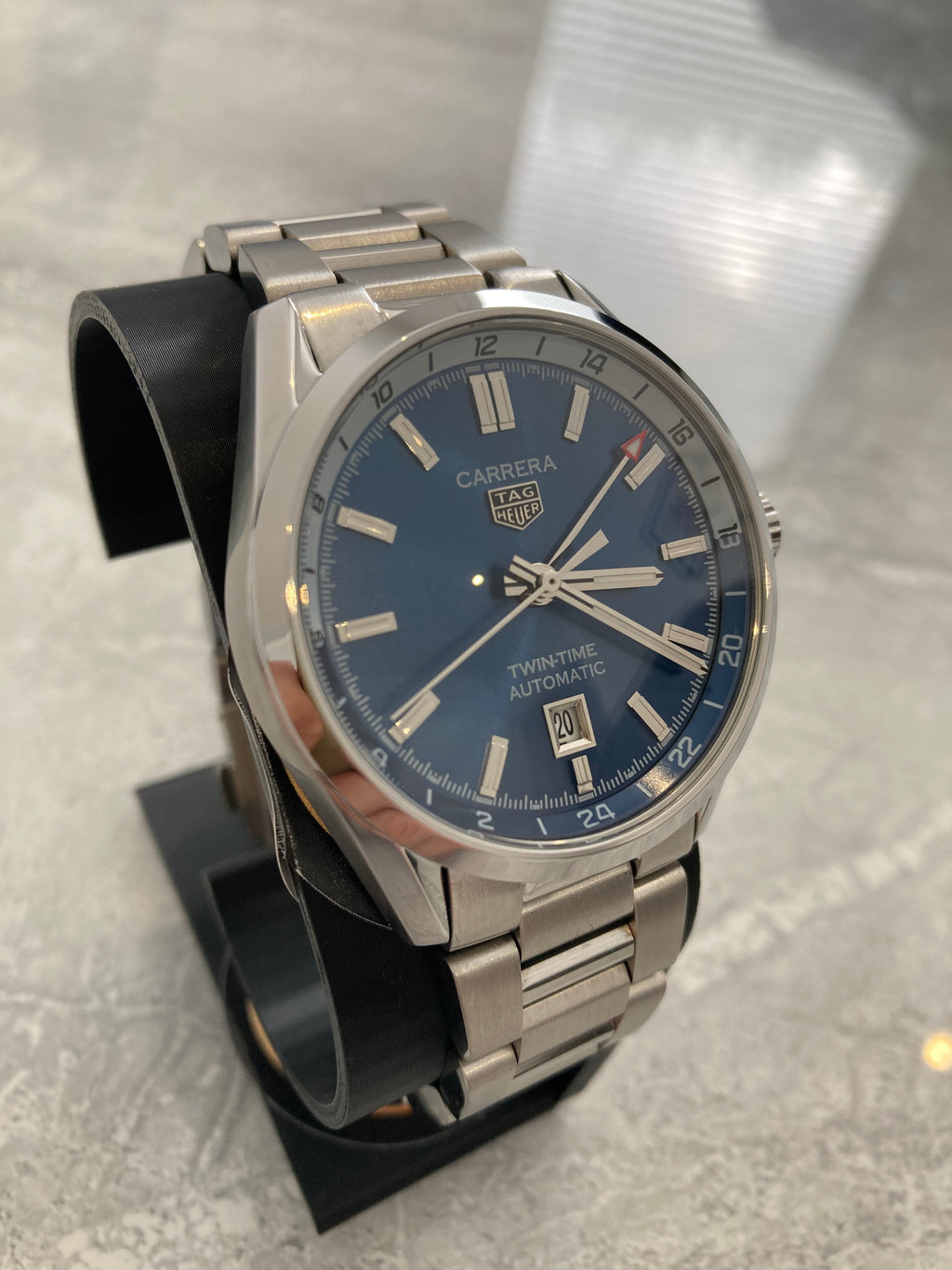 TAG Heuer Carrera Twin-Time, Automatic, Blue Dial, GMT Display, Steel Case (41mm)